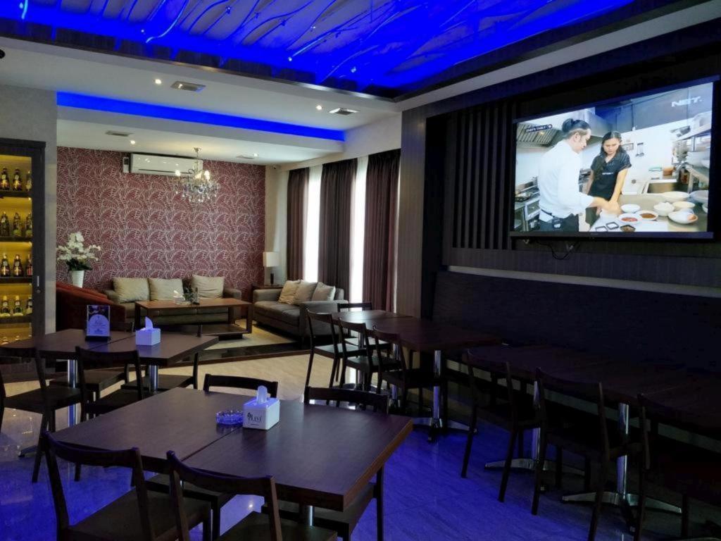 Octopuss Wellness Hotel & Spa Bentayan Exteriör bild